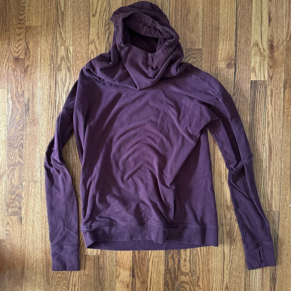 Lululemon / Athletica Stress Less pullover hoodie  Size 10